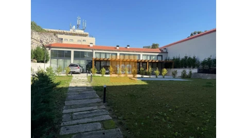 Apartamento T1 para Arrendamento em Cedofeita, Santo Ildefonso, Sé, Miragaia, São Nicolau e Vitória