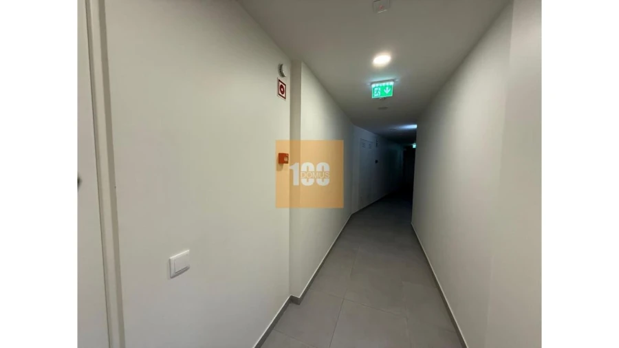 Apartamento T1 para Arrendamento em Cedofeita, Santo Ildefonso, Sé, Miragaia, São Nicolau e Vitória Foto 23