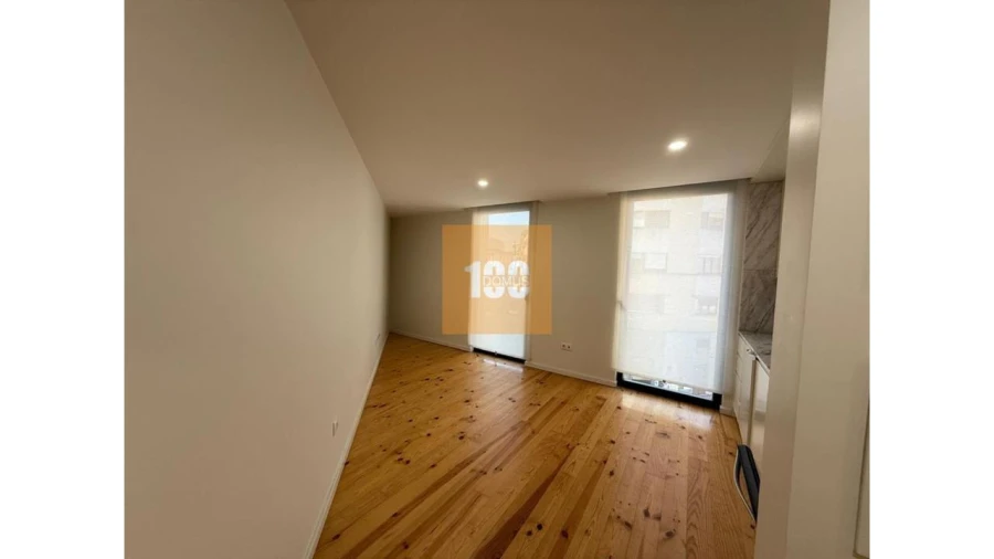 Apartamento T1 para Arrendamento em Cedofeita, Santo Ildefonso, Sé, Miragaia, São Nicolau e Vitória Foto 7