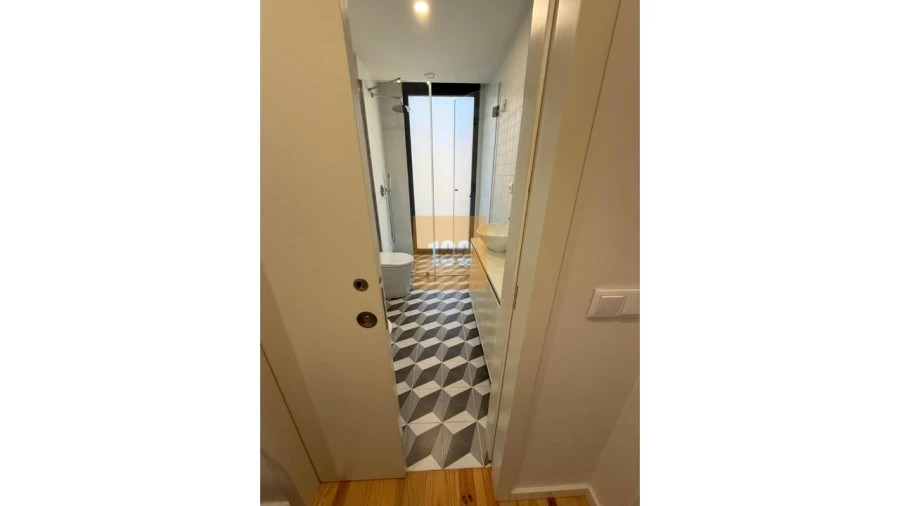 Apartamento T1 para Arrendamento em Cedofeita, Santo Ildefonso, Sé, Miragaia, São Nicolau e Vitória Foto 18