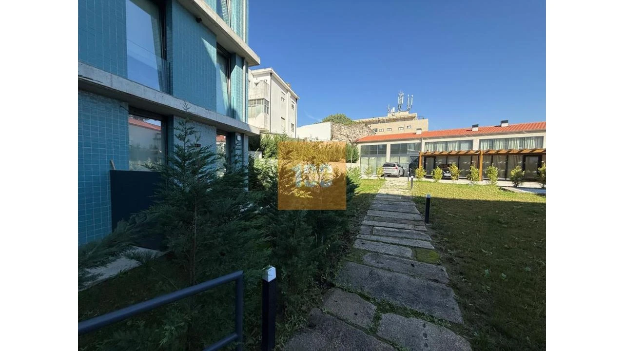 Apartamento T1 para Arrendamento em Cedofeita, Santo Ildefonso, Sé, Miragaia, São Nicolau e Vitória Foto 3