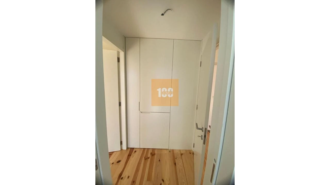 Apartamento T1 para Arrendamento em Cedofeita, Santo Ildefonso, Sé, Miragaia, São Nicolau e Vitória Foto 14