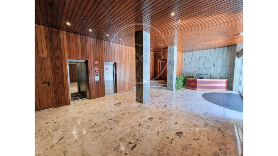 Apartamento T4 para Arrendamento em Estrela Foto 30