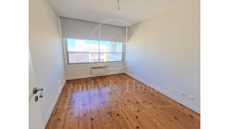 Apartamento T4 para Arrendamento em Estrela Foto 23