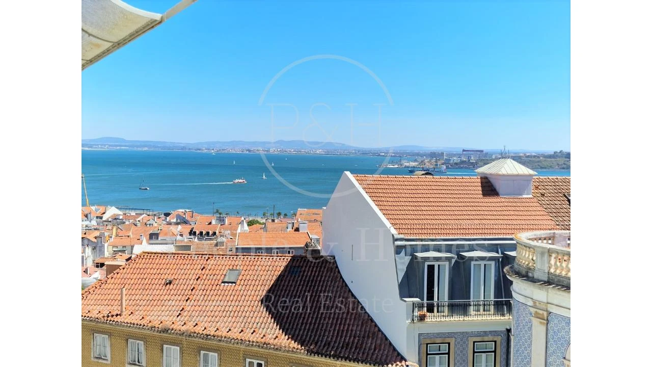 Apartamento T4 para Arrendamento em Estrela Foto 2