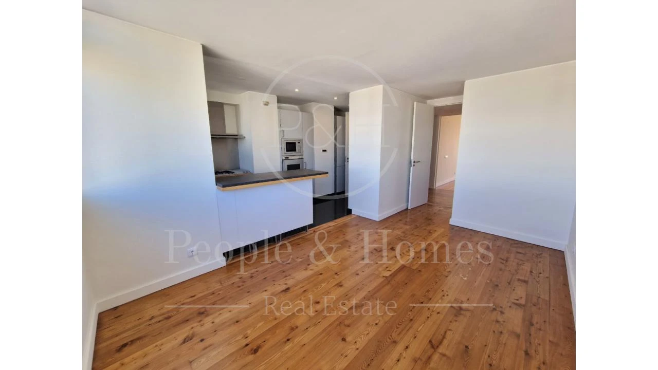 Apartamento T4 para Arrendamento em Estrela Foto 10