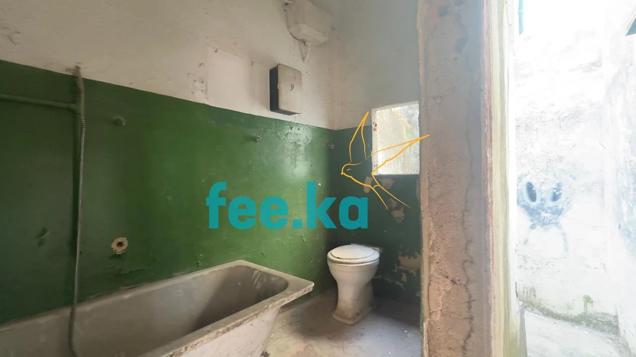 Moradia T4 para Venda em Alcains Foto 10