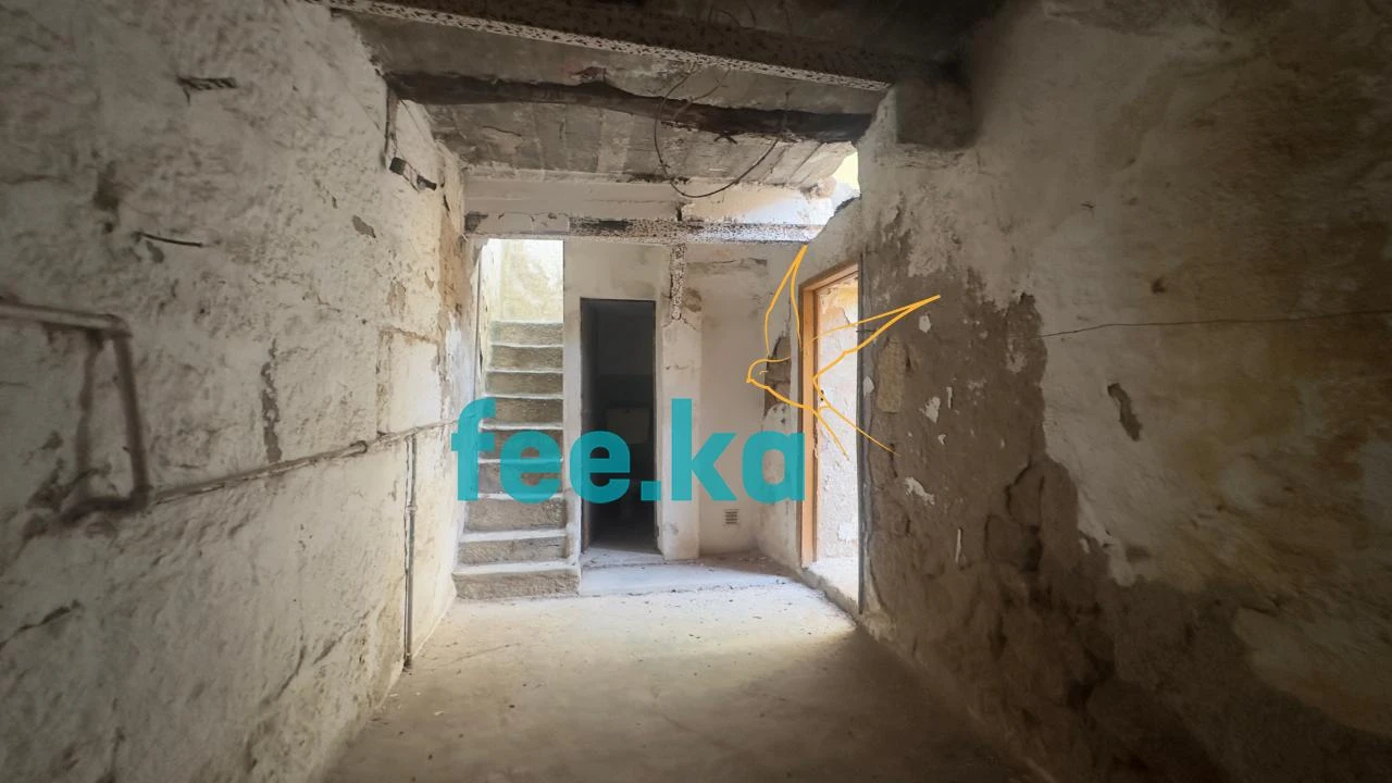 Moradia T4 para Venda em Alcains Foto 31