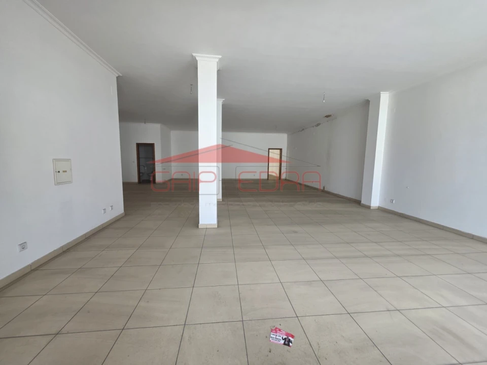 Loja para Venda em Guarda Foto 6