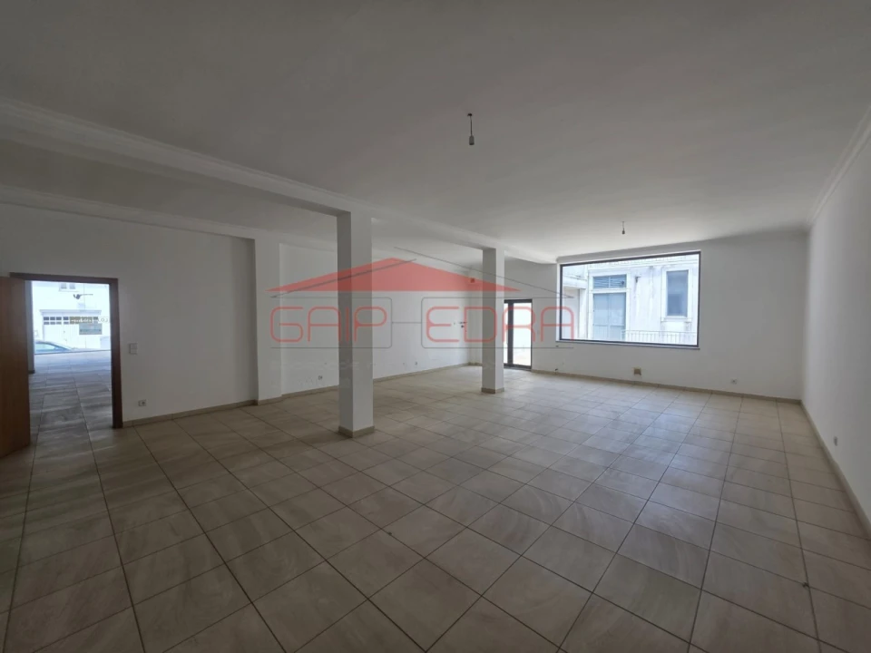 Loja para Venda em Guarda Foto 4