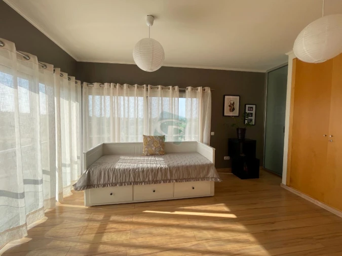 Moradia T5 para Venda em Pontevel Foto 3