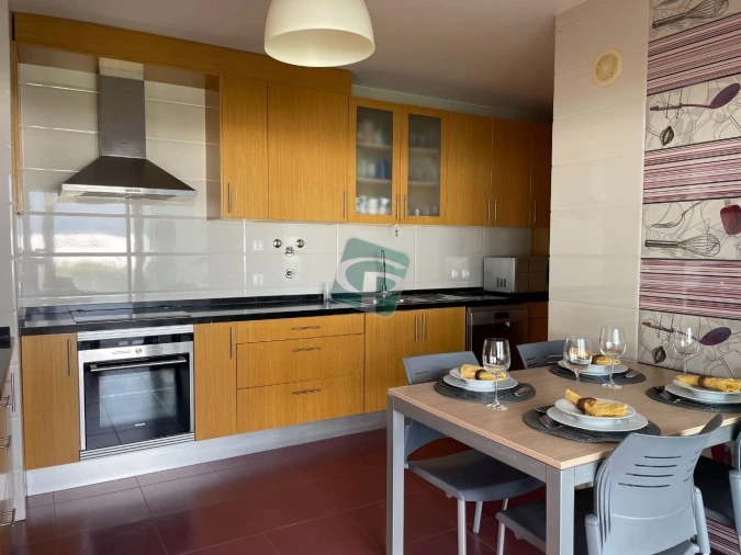 Moradia T5 para Venda em Pontevel Foto 7