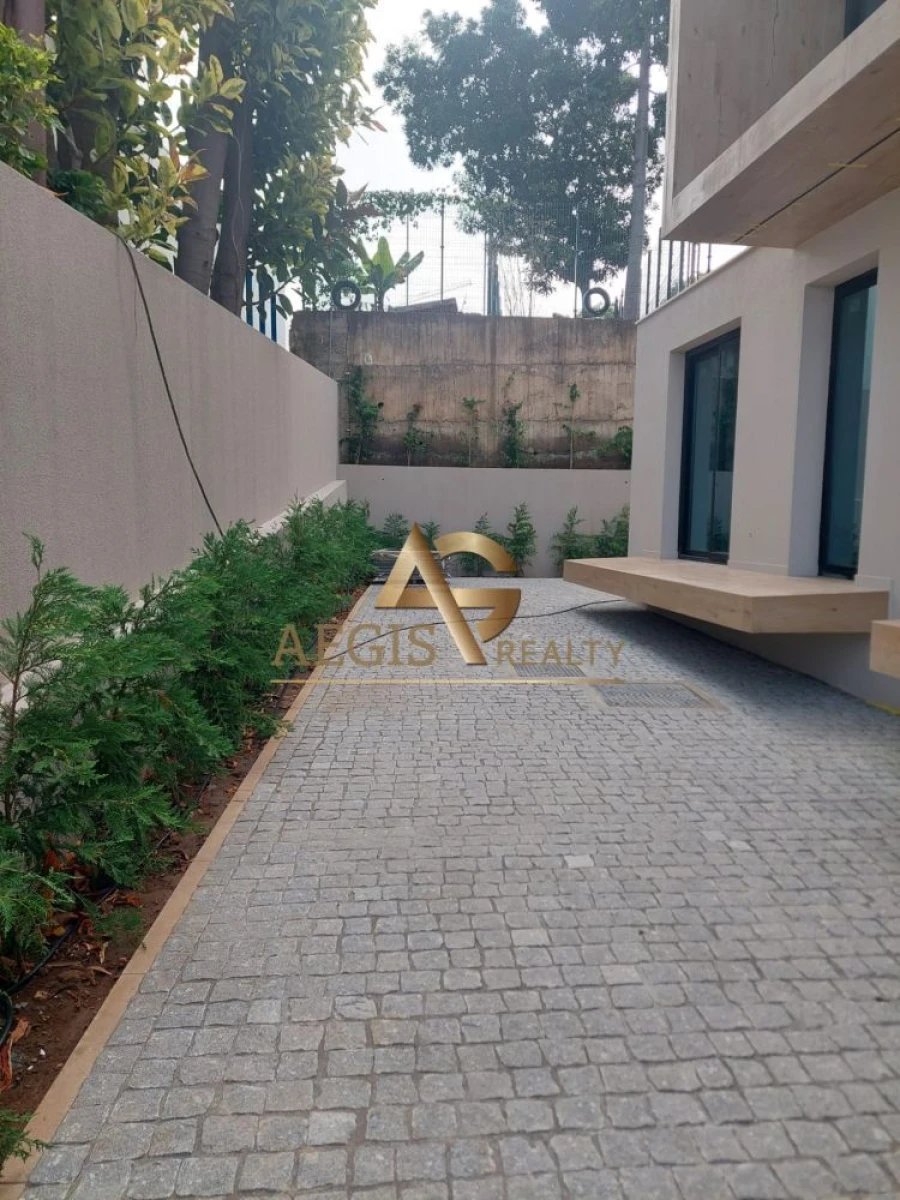 Apartamento T2 para Venda em São Martinho Foto 5