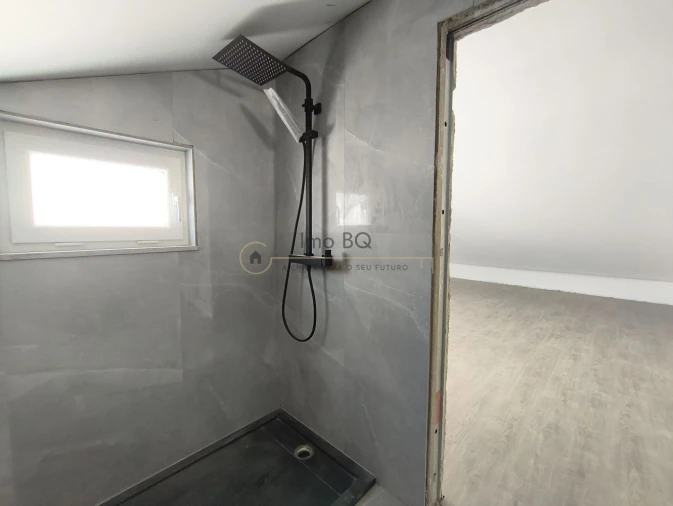 Moradia T3 para Venda em Alcochete Foto 43