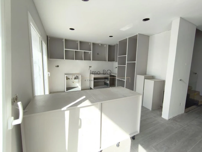 Moradia T3 para Venda em Alcochete Foto 4