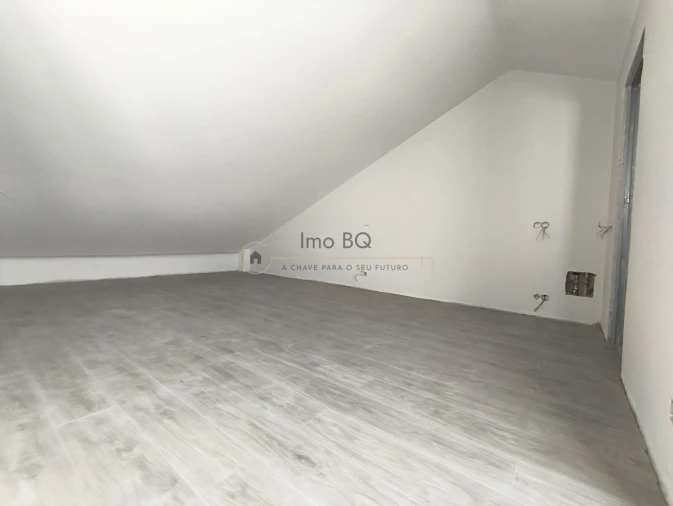 Moradia T3 para Venda em Alcochete Foto 41