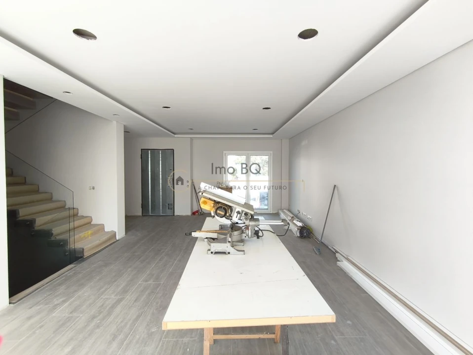 Moradia T3 para Venda em Alcochete Foto 5