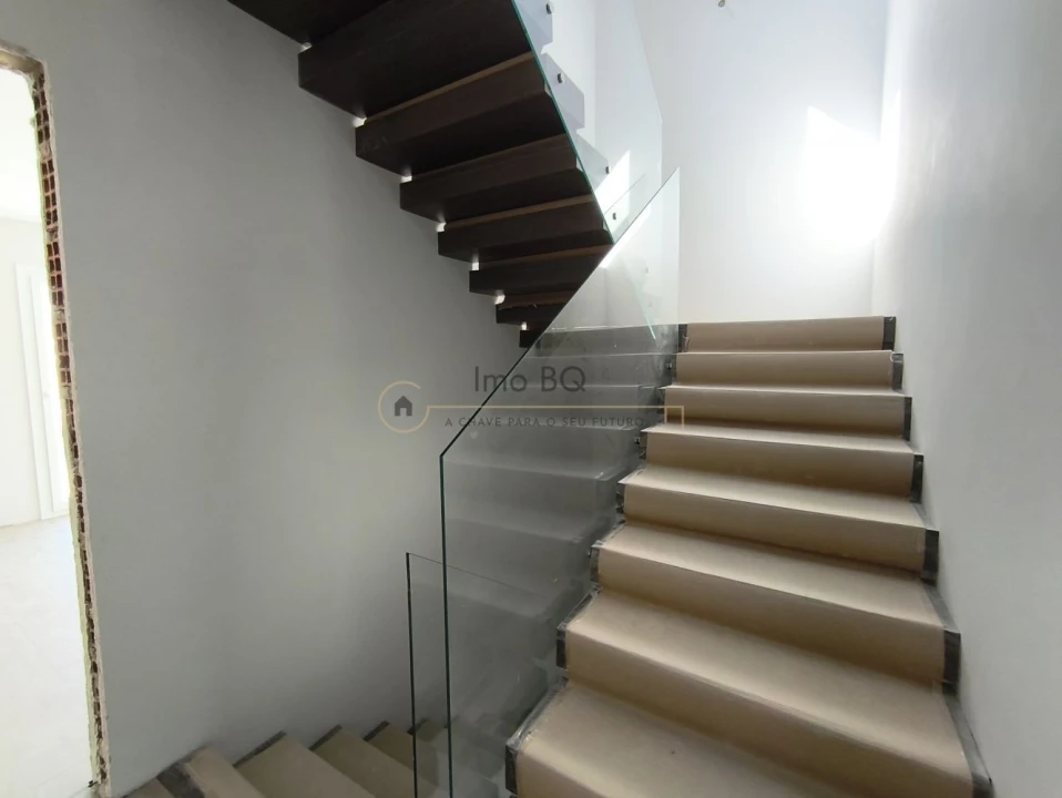 Moradia T3 para Venda em Alcochete Foto 37