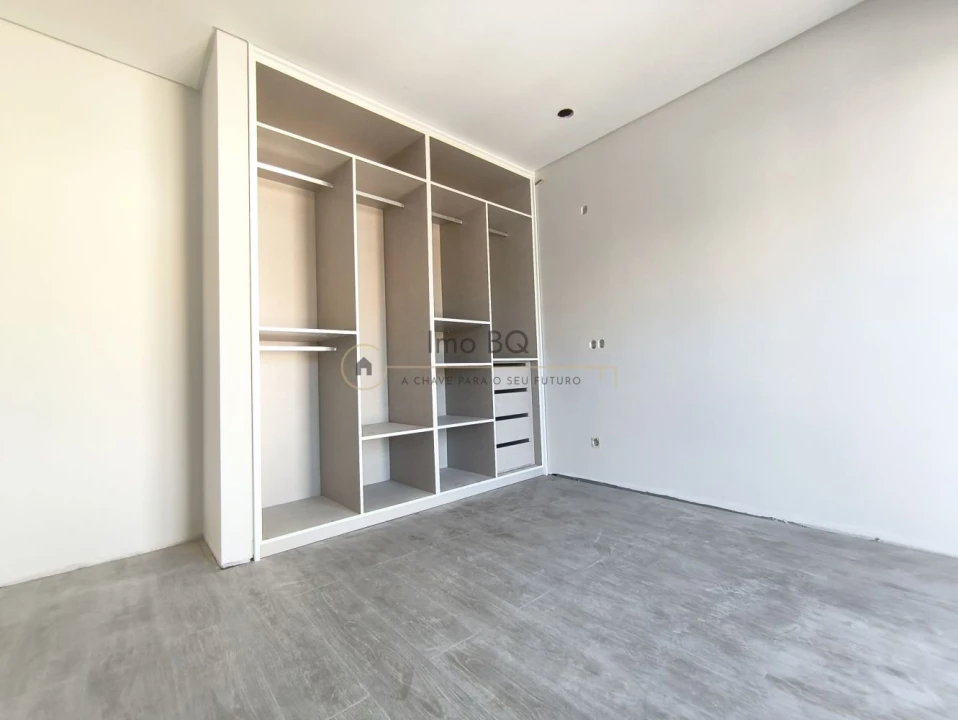 Moradia T3 para Venda em Alcochete Foto 35