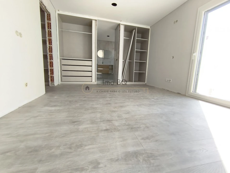 Moradia T3 para Venda em Alcochete Foto 17