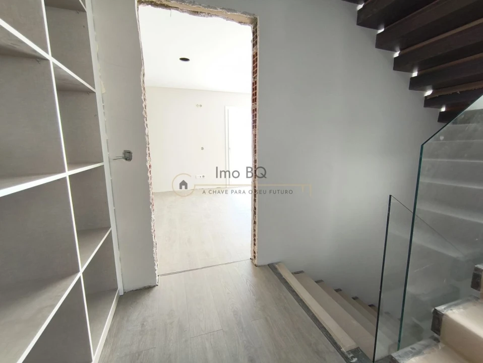 Moradia T3 para Venda em Alcochete Foto 38