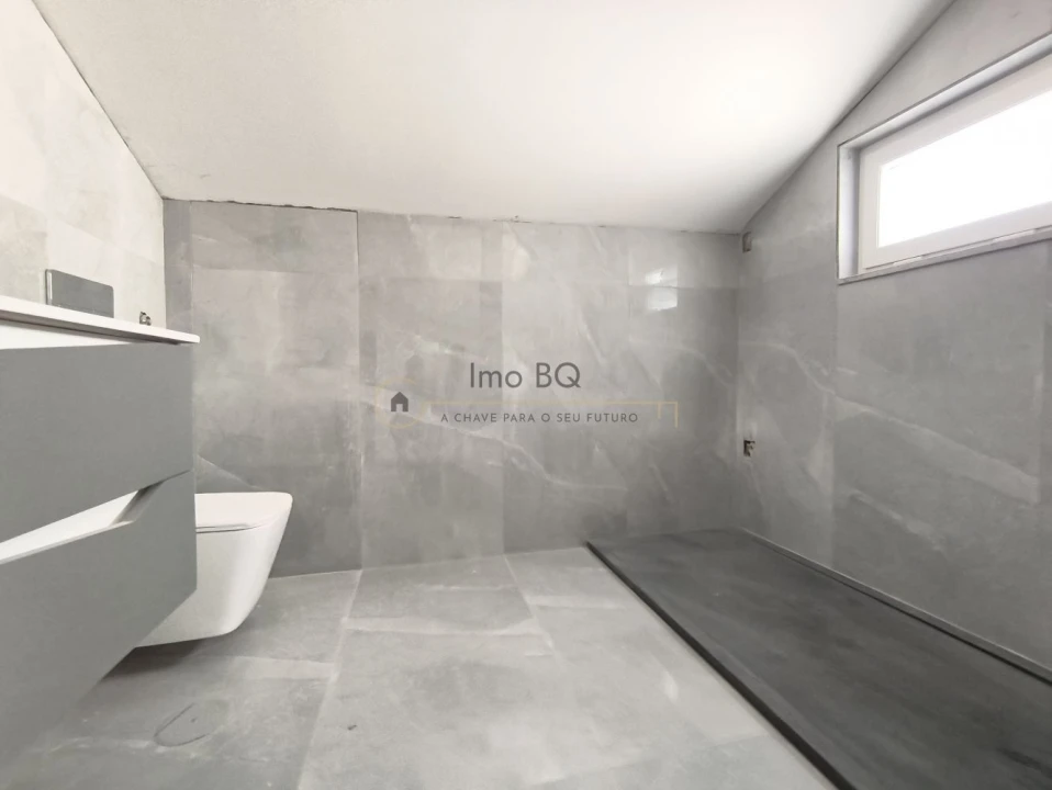 Moradia T3 para Venda em Alcochete Foto 42