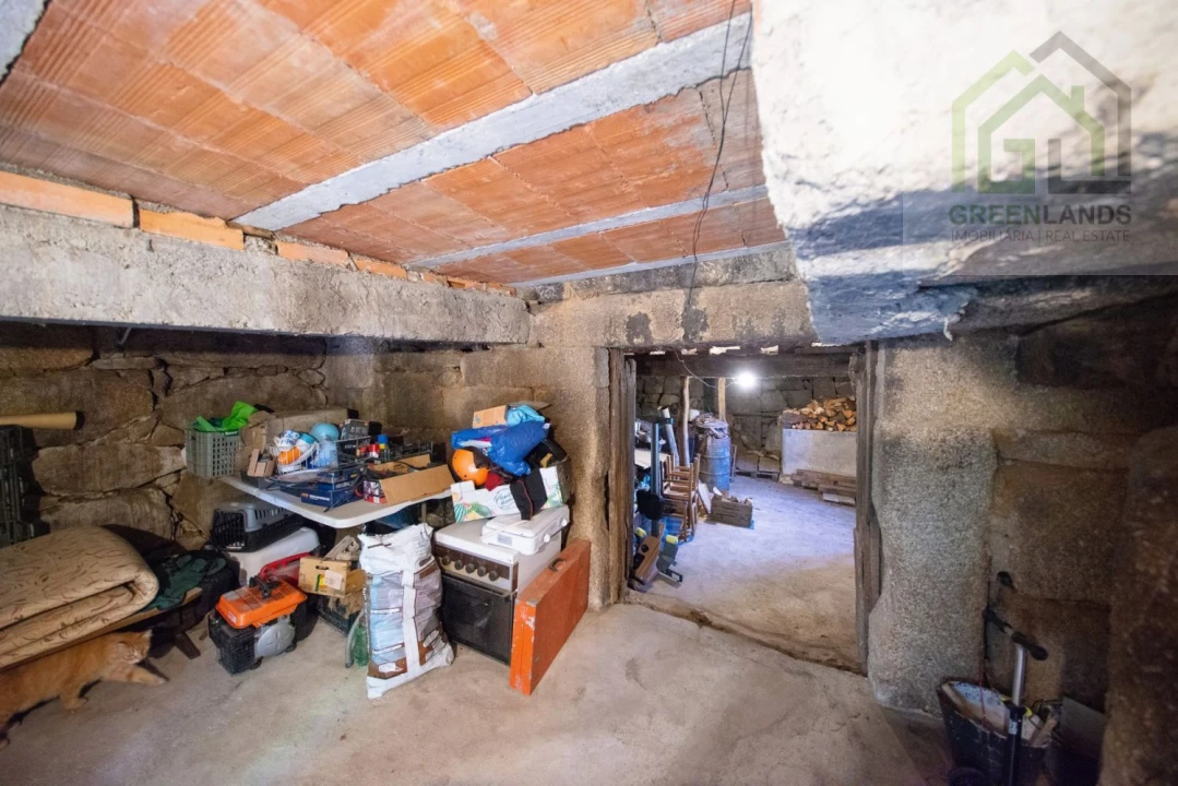 Moradia T2 para Venda em Lagares Foto 30