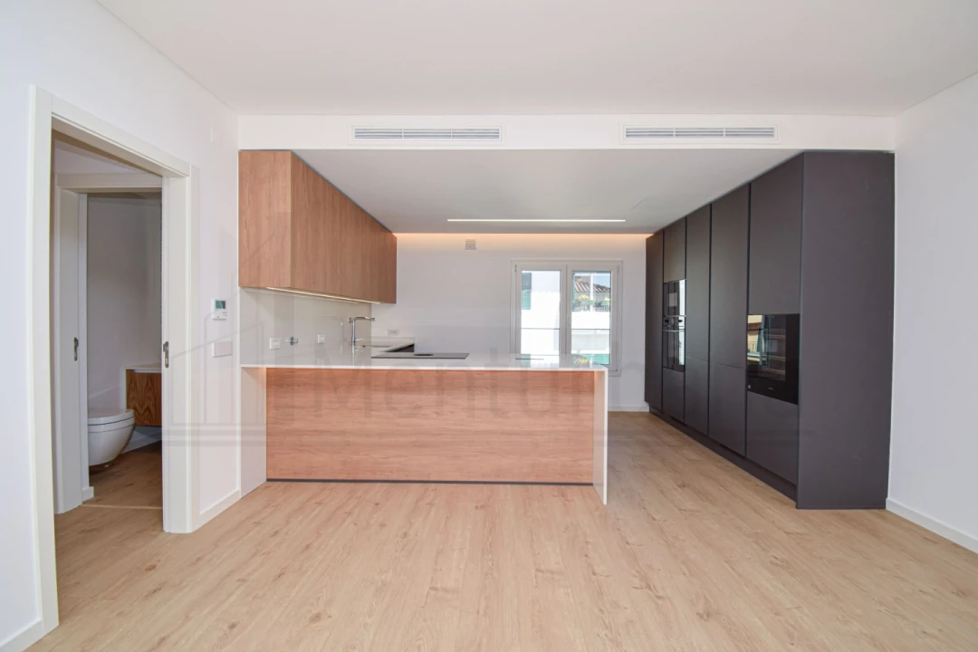 Apartamento T3 para Venda em Carcavelos e Parede Foto 23