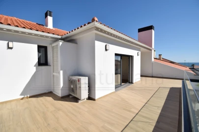 Apartamento T3 para Venda em Carcavelos e Parede