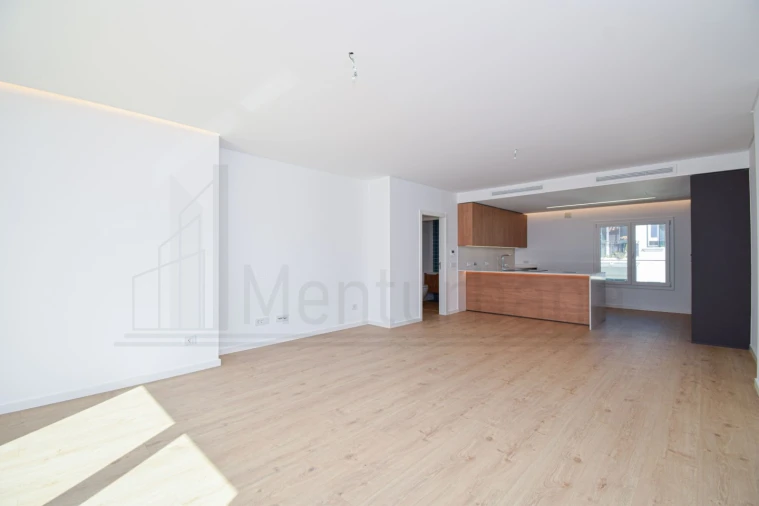Apartamento T3 para Venda em Carcavelos e Parede Foto 22