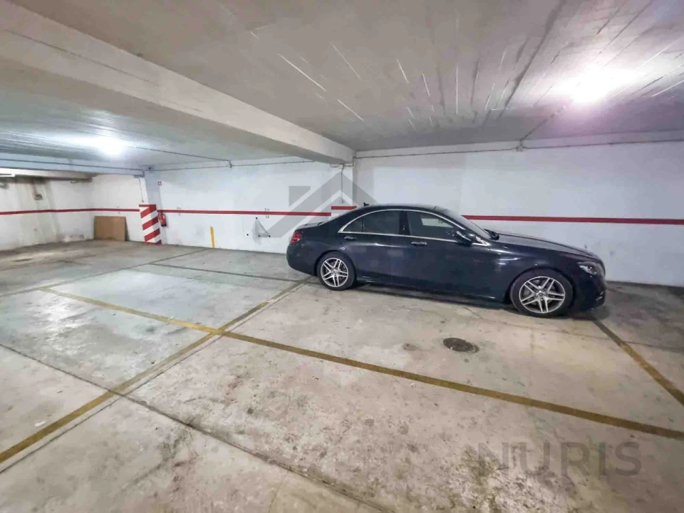 Apartamento T2 para Arrendamento em Portimão Foto 16