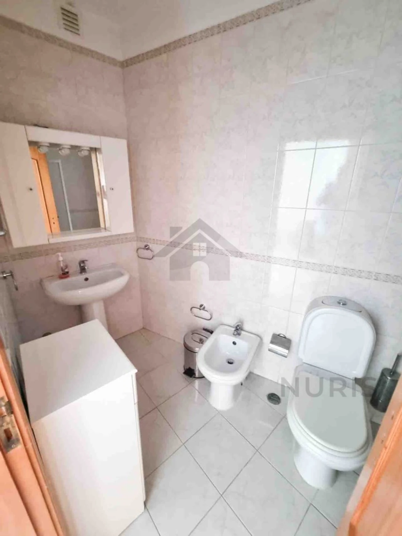 Apartamento T2 para Arrendamento em Portimão Foto 11
