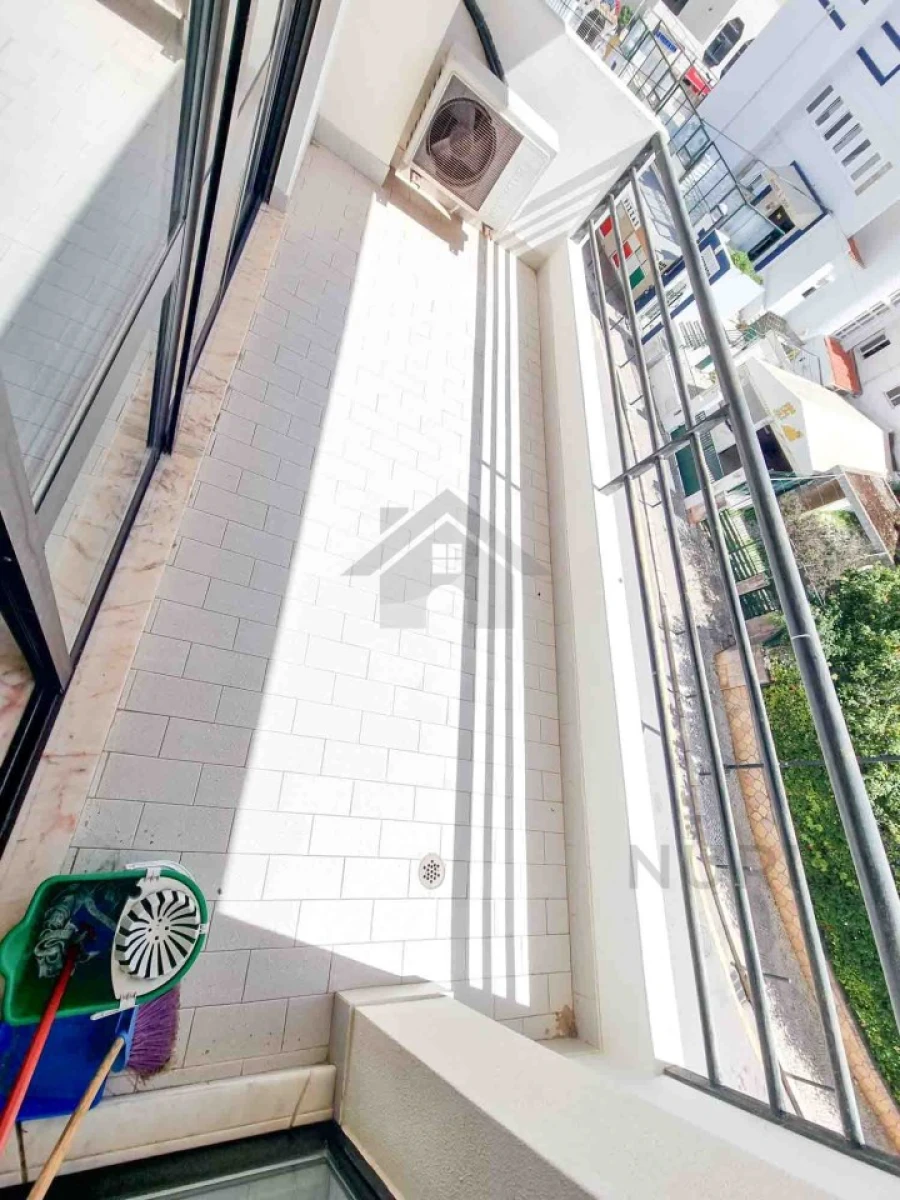 Apartamento T2 para Arrendamento em Portimão Foto 6