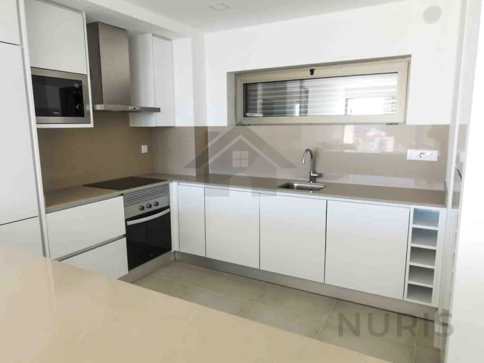 Apartamento T1 para Arrendamento em Portimão Foto 6