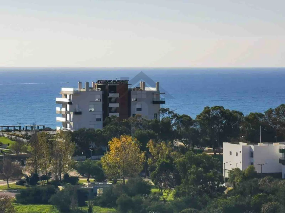 Apartamento T1 para Arrendamento em Portimão Foto 13