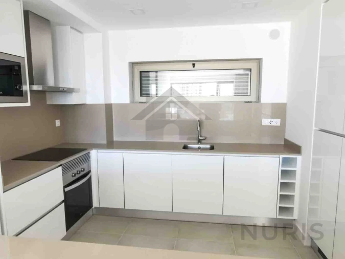 Apartamento T1 para Arrendamento em Portimão Foto 5