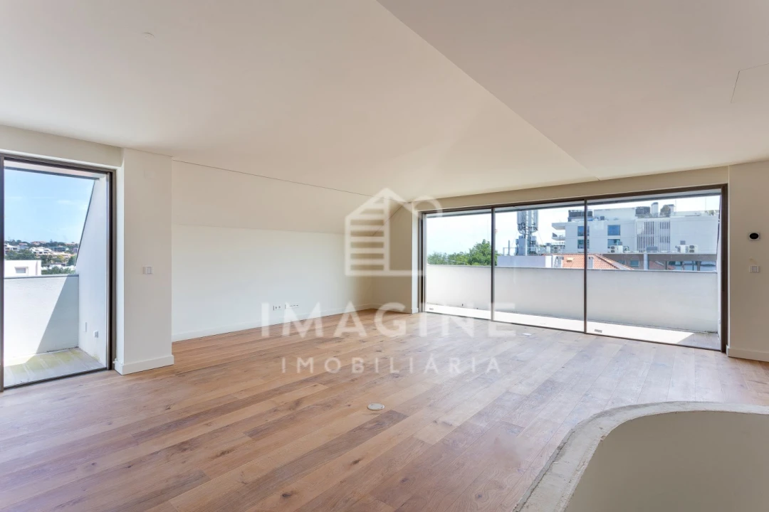 Apartamento T3 para Venda em Cascais e Estoril Foto 2