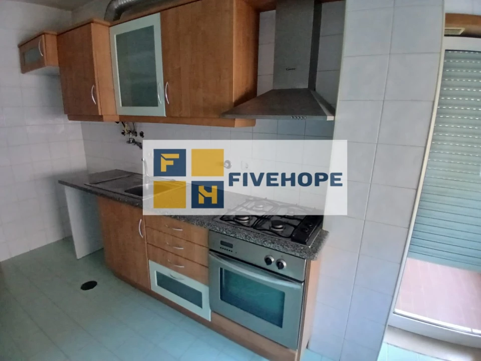 Apartamento T2 para Venda em Lousã e Vilarinho Foto 10