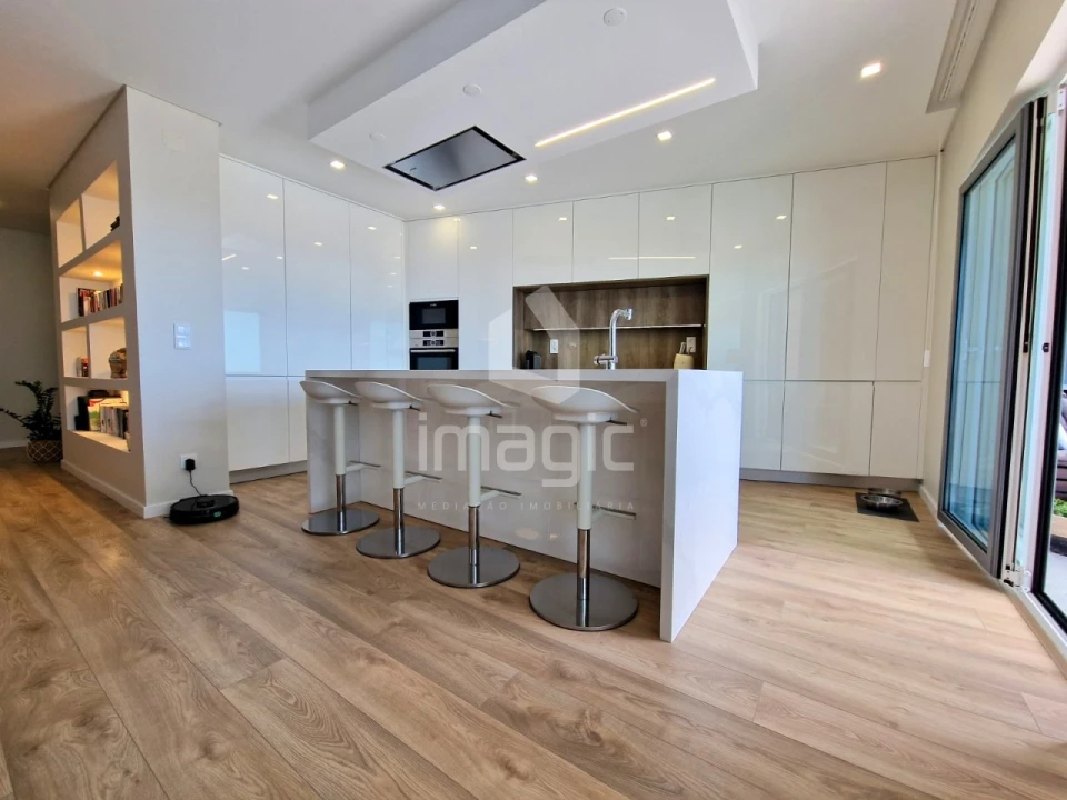 Apartamento T3 para Venda em Ericeira Foto 1