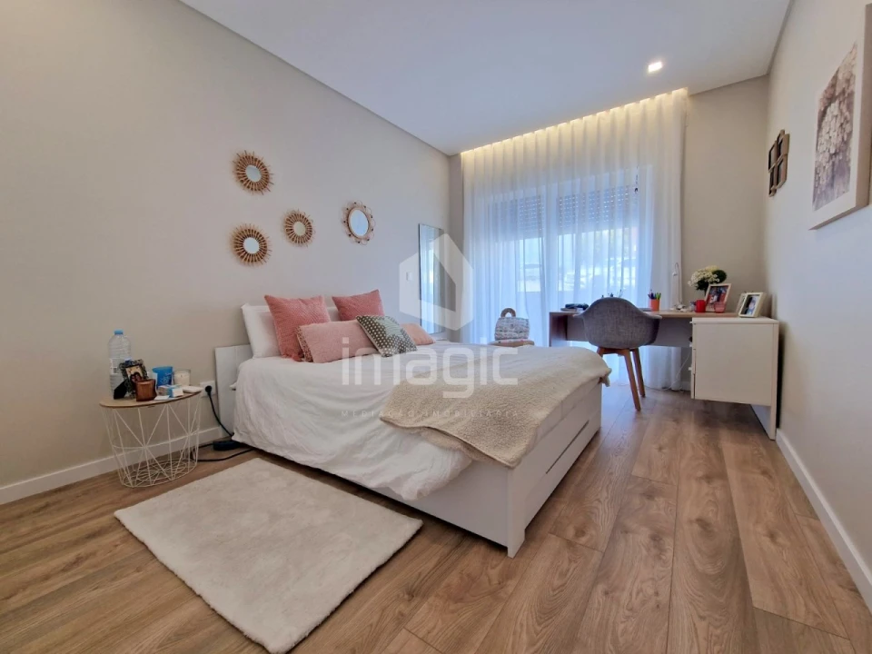 Apartamento T3 para Venda em Ericeira Foto 25