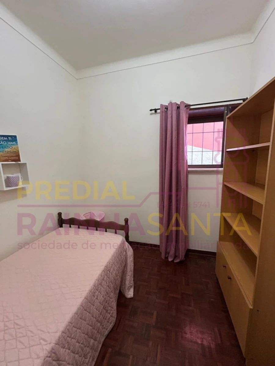 Quarto para Arrendamento em Santa Clara e Castelo Viegas Foto 1
