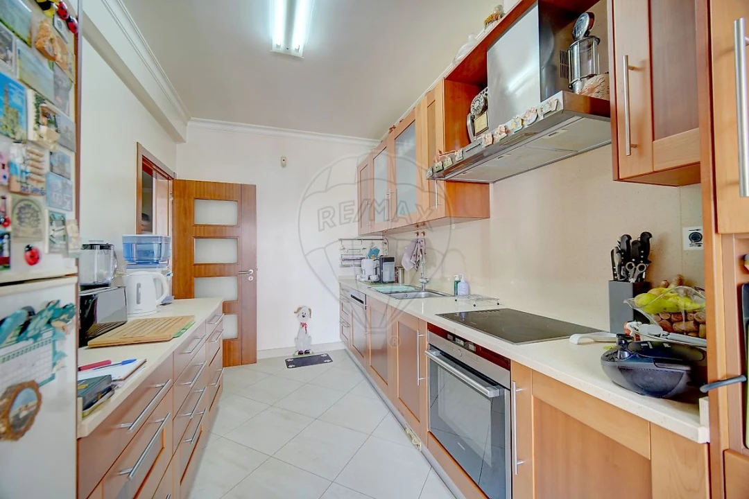 Moradia T4 para Venda em Alcantarilha e Pêra Foto 10