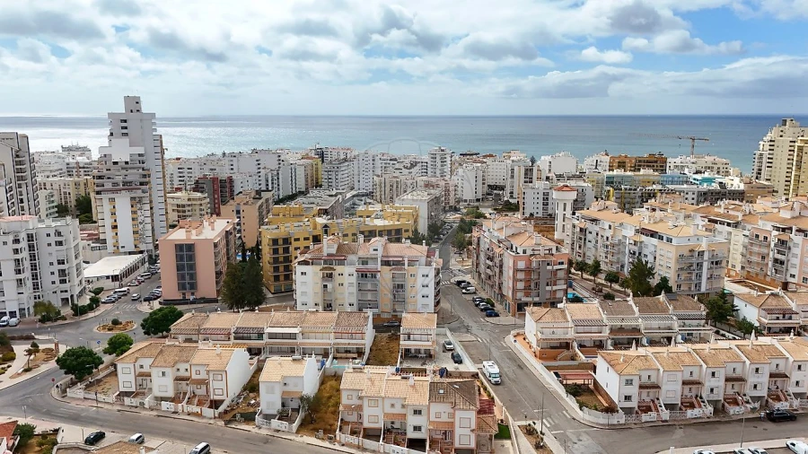 Moradia T4 para Venda em Alcantarilha e Pêra Foto 37
