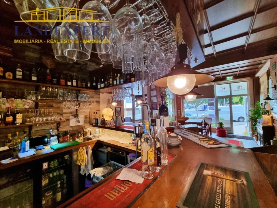 Negócio para Venda em Armação de Pera Foto 2