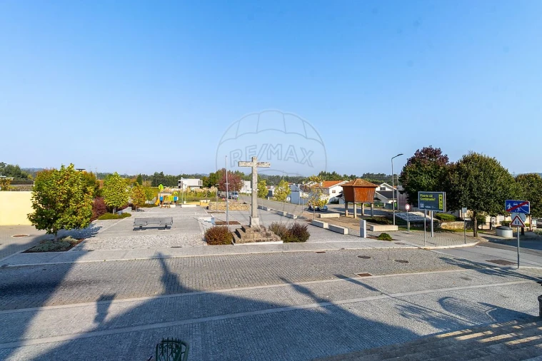 Terreno para Venda em Serzedo e Perosinho Foto 21