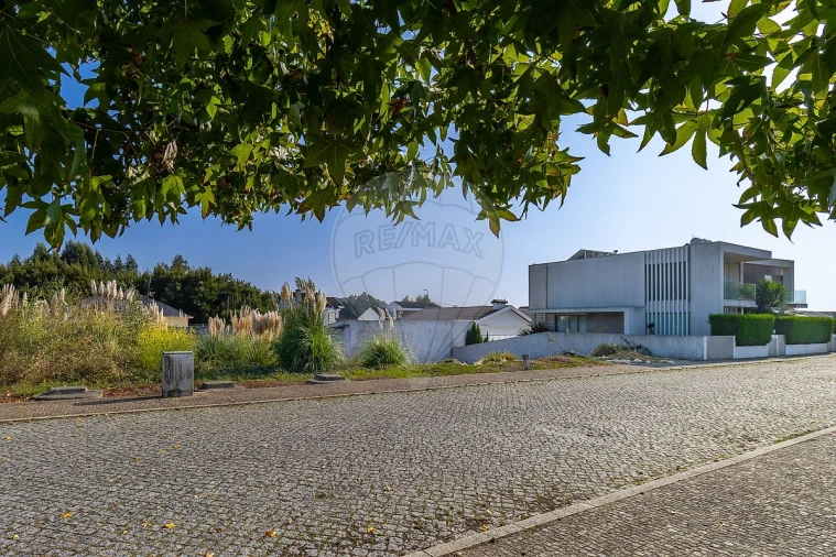 Terreno para Venda em Serzedo e Perosinho Foto 20