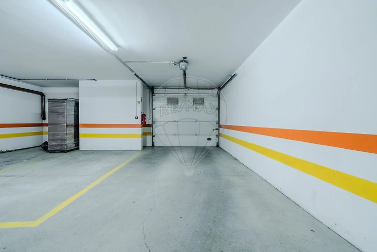 Apartamento T3 para Venda em Ramalhal Foto 35