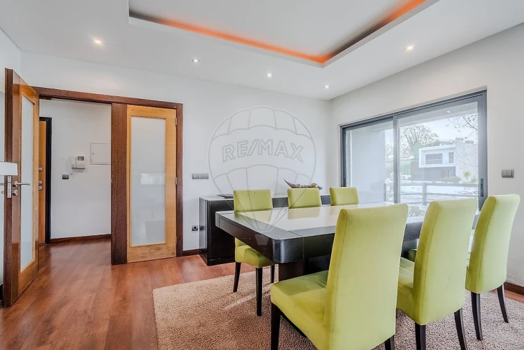 Apartamento T3 para Venda em Ramalhal Foto 7