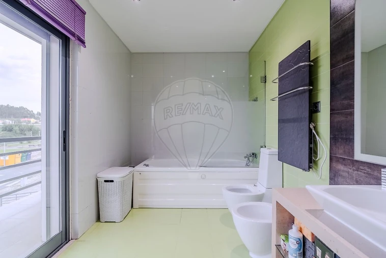 Apartamento T3 para Venda em Ramalhal Foto 22