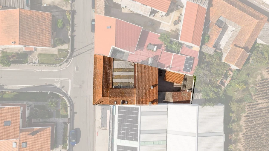 Moradia T4 para Venda em Oliveirinha Foto 7